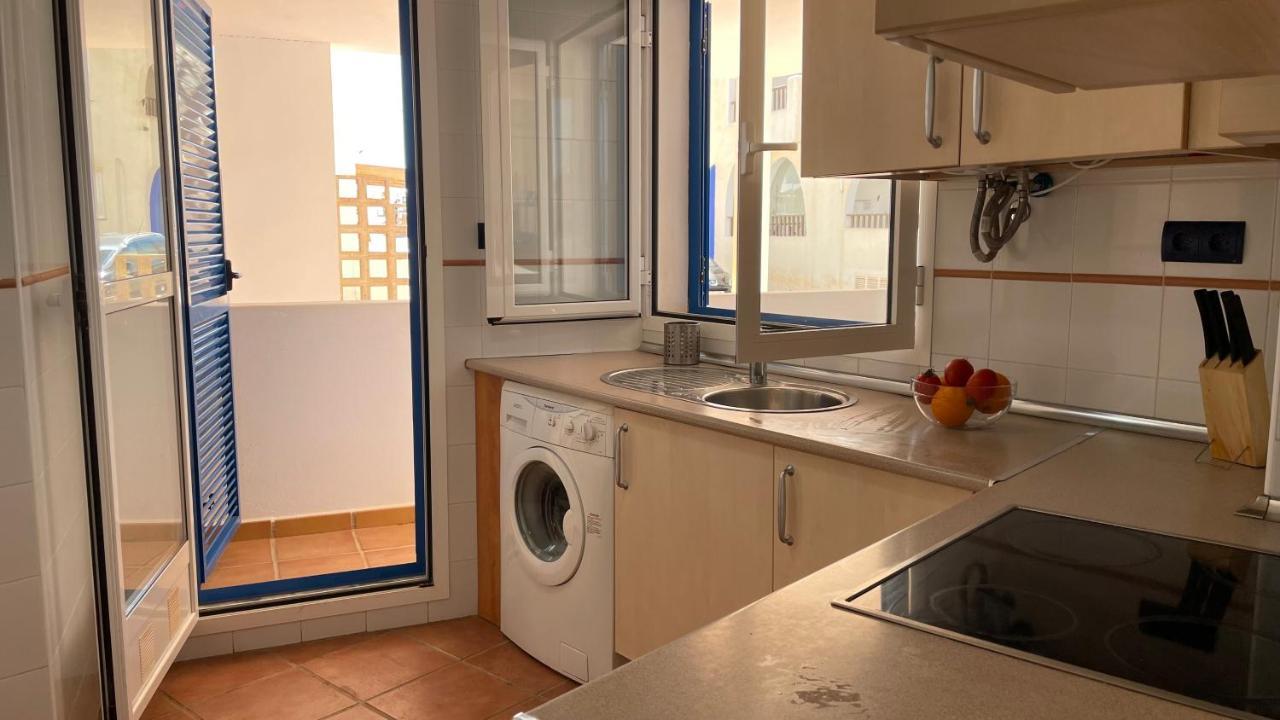 Apartamento De 3 Dormitorios A 60 M De La Playa En La Isleta, Cabo De Gata La Isleta del Moro Luaran gambar
