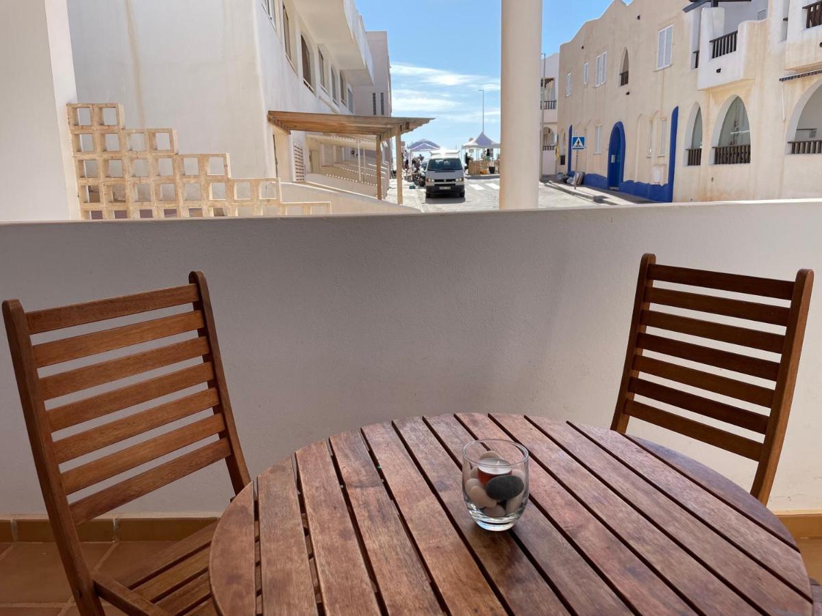 Apartamento De 3 Dormitorios A 60 M De La Playa En La Isleta, Cabo De Gata La Isleta del Moro Luaran gambar