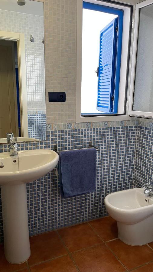 Apartamento De 3 Dormitorios A 60 M De La Playa En La Isleta, Cabo De Gata La Isleta del Moro Luaran gambar