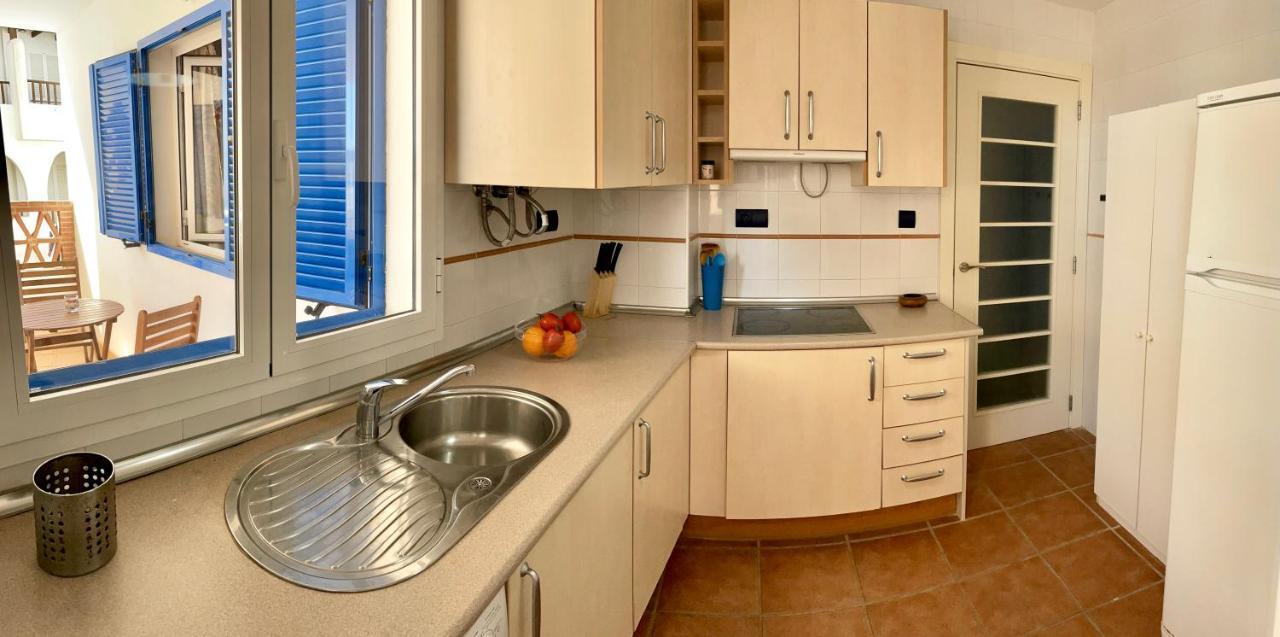 Apartamento De 3 Dormitorios A 60 M De La Playa En La Isleta, Cabo De Gata La Isleta del Moro Luaran gambar