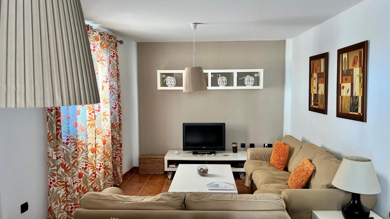 Apartamento De 3 Dormitorios A 60 M De La Playa En La Isleta, Cabo De Gata La Isleta del Moro Luaran gambar