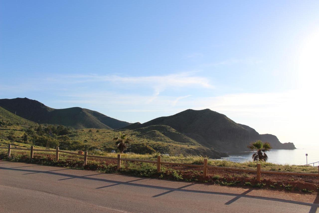 Apartamento De 3 Dormitorios A 60 M De La Playa En La Isleta, Cabo De Gata La Isleta del Moro Luaran gambar